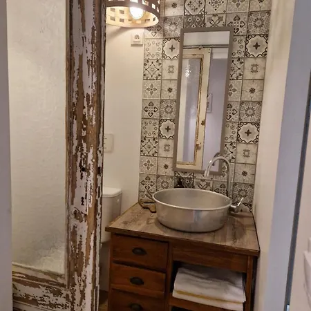 Baptiste Le Caviste アパート タランス