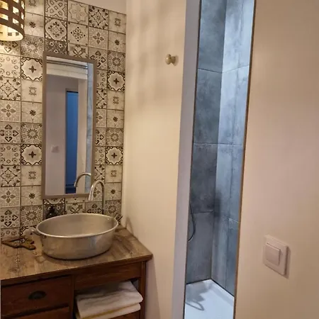 Baptiste Le Caviste アパート *