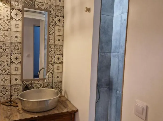 Baptiste Le Caviste Apartman *